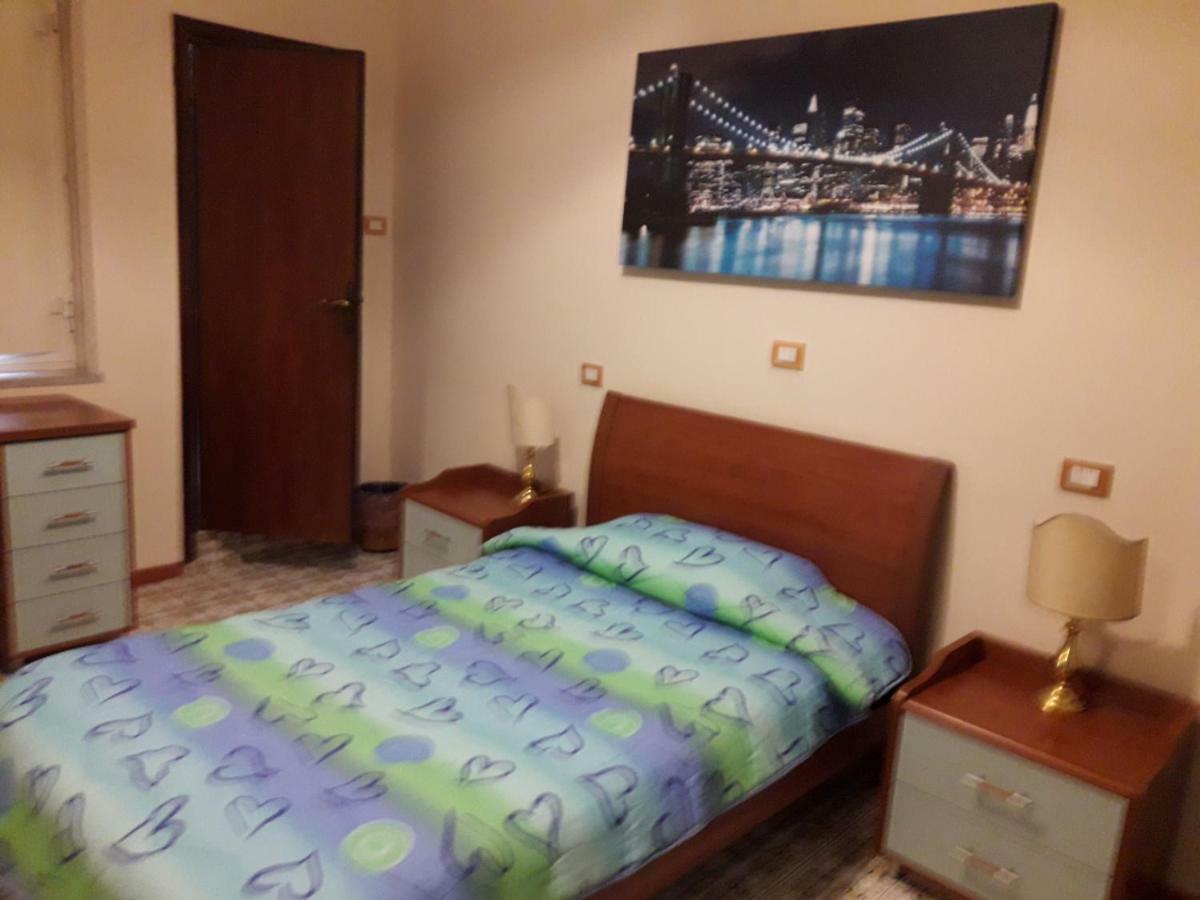 נאפולי Hotel Nuovo Diana מראה חיצוני תמונה